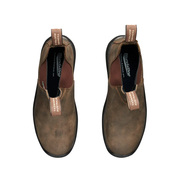 brown Blundstones
