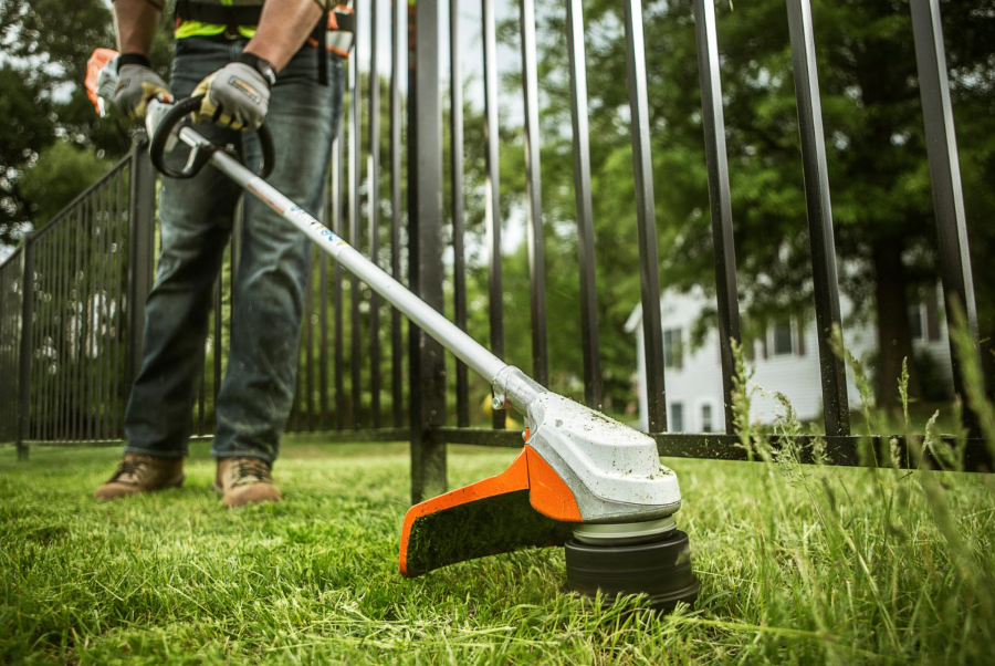 STIHL FSA 90 Brushcutter close up