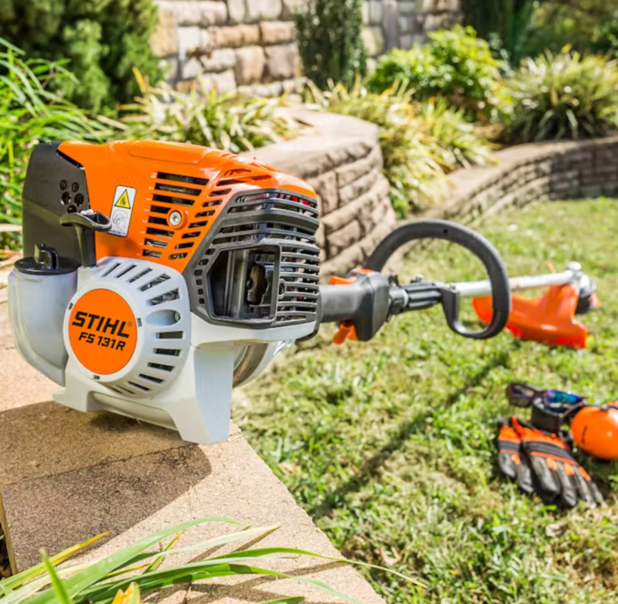 The professional  STIHL FS 131 R loop-handle trimmer delivers incredible performance, long run times, and simplified starting.