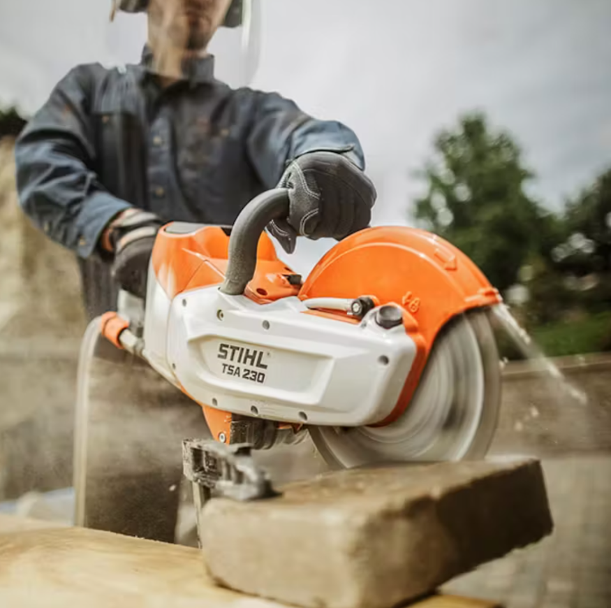 The world's first lithium-ion, commercial-grade cut-off machine is lightweight, easy to handle, and gets the job done fast.