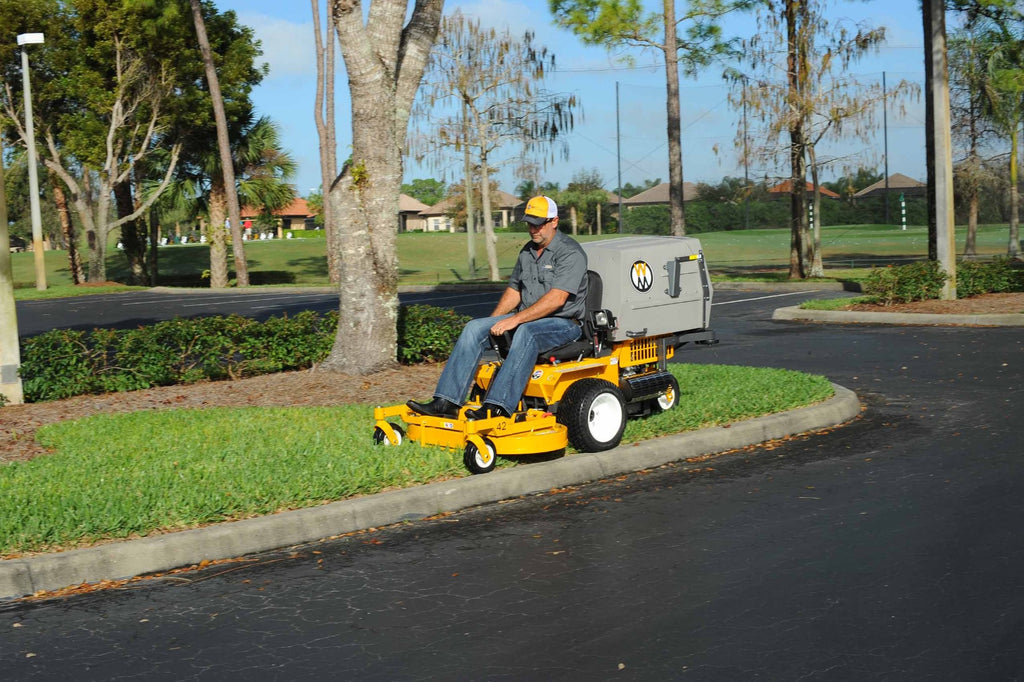 Walker Mowers MC19i Grass-Handling Gas EFI Mower 19HP