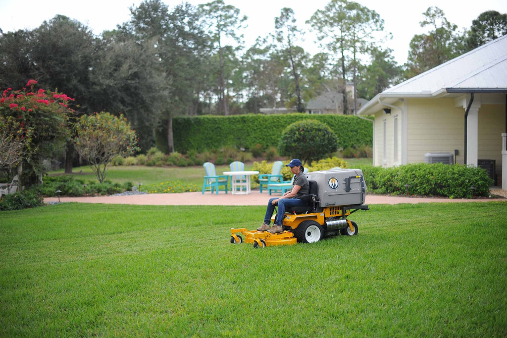 Walker Mowers MC19i Grass-Handling Gas EFI Mower 19HP