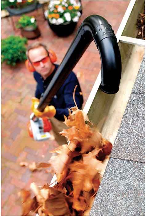 STIHL Blower Gutter Kit. Simply attach this kit to your STIHL handheld blower and clean your eaves-troughs with ease.