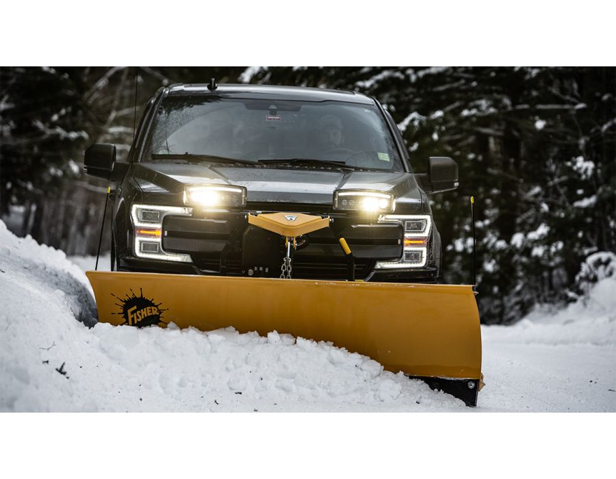 Clear with ease thanks to the Fisher 6'9" Fleet Flex SD Plow 