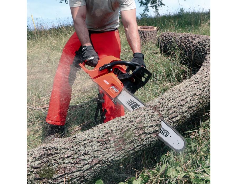 ECHO Timberwolf saw in action